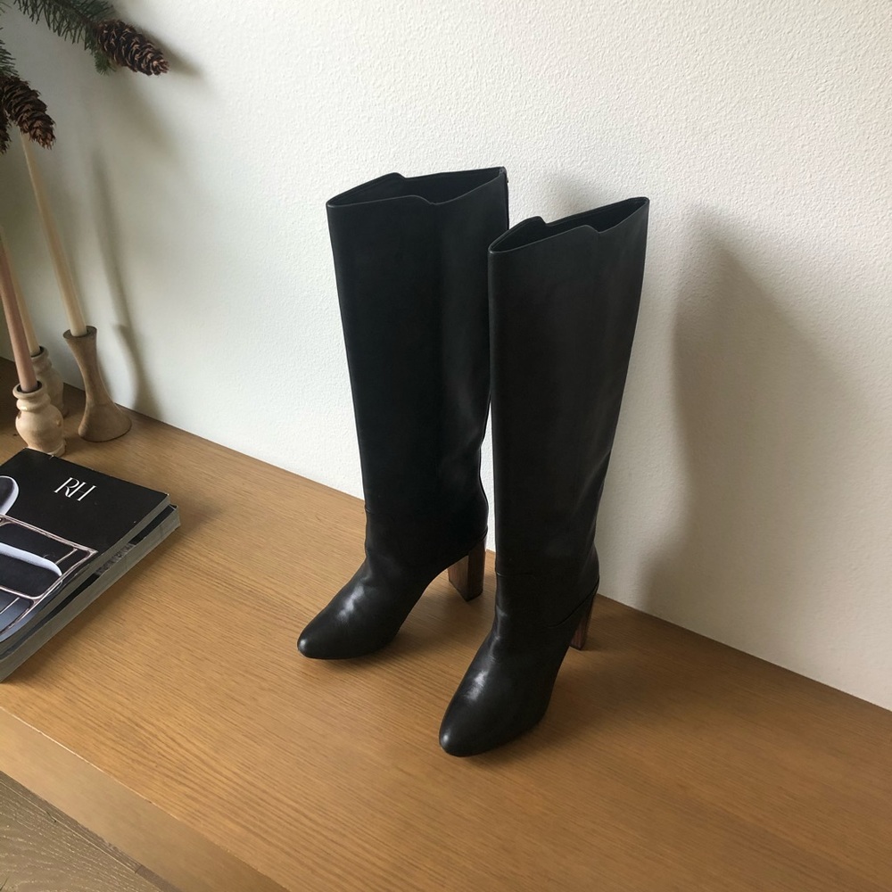 Ted Baker boots, like new real leather.